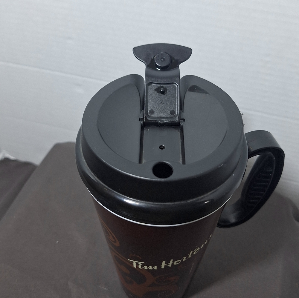 Tim Hortons 16 OZ Travel Mug Tumbler Plastic 2013 - Picture 3 of 7